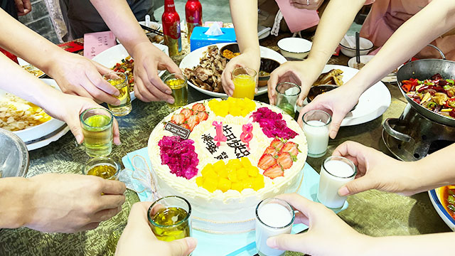 櫻田鑫中秋福利，舉杯邀知己